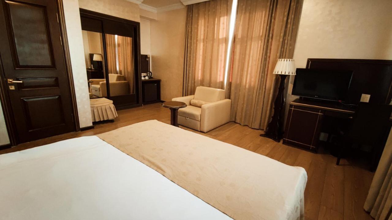 Smith'S Boutique Otel Bakü Dış mekan fotoğraf